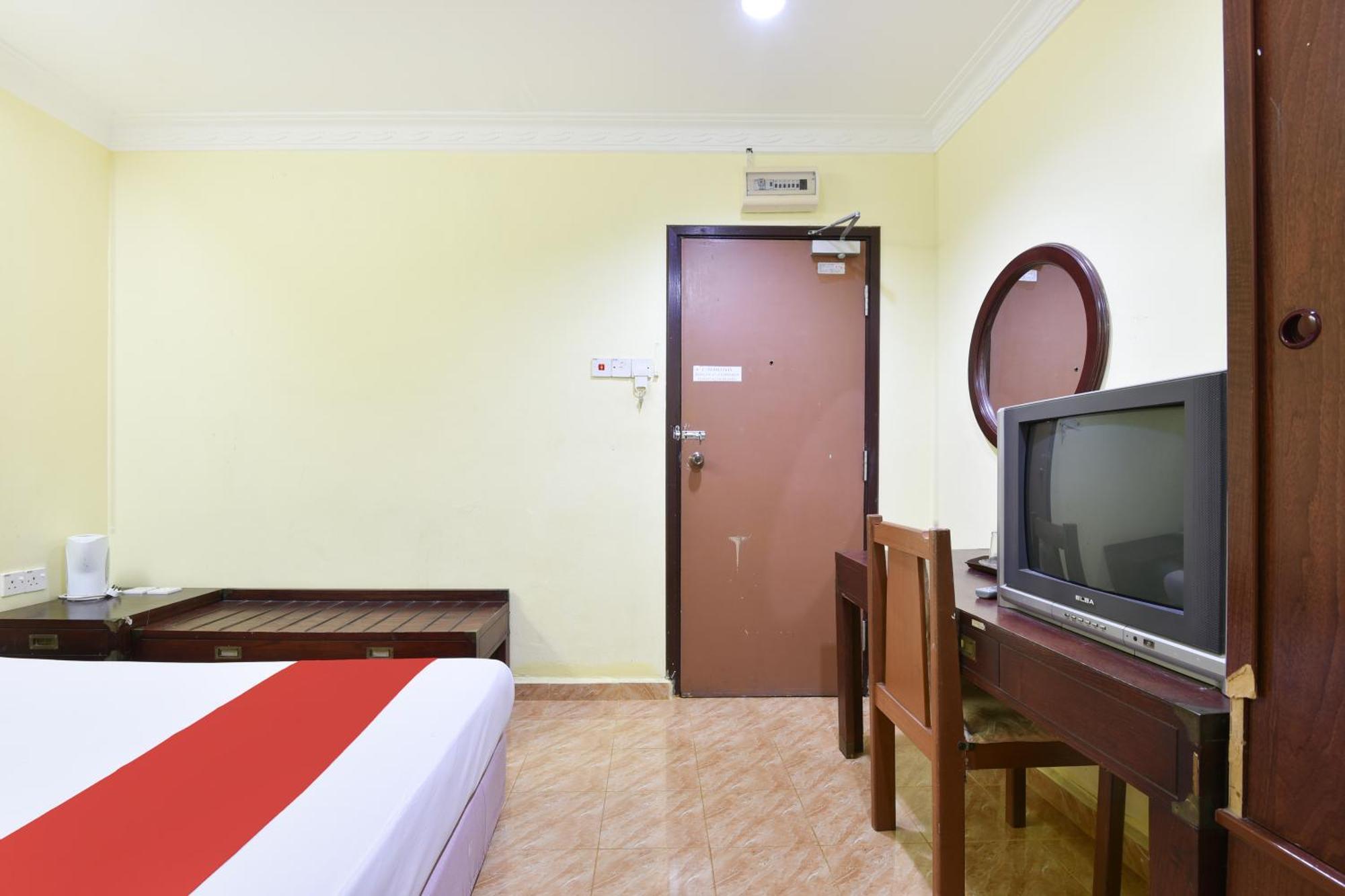 Hotel O Kota Bharu Near War Museum Formerly Azam Hotel Экстерьер фото