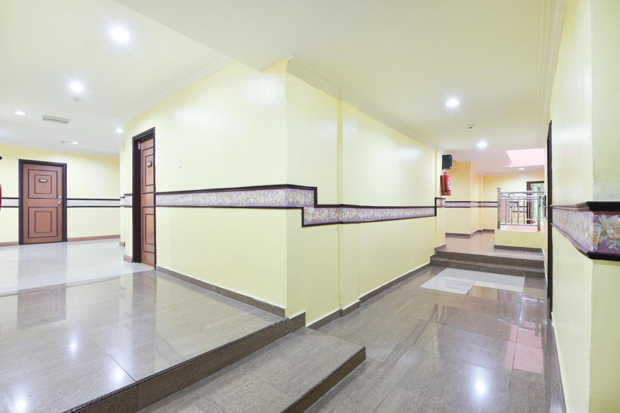 Hotel O Kota Bharu Near War Museum Formerly Azam Hotel Экстерьер фото
